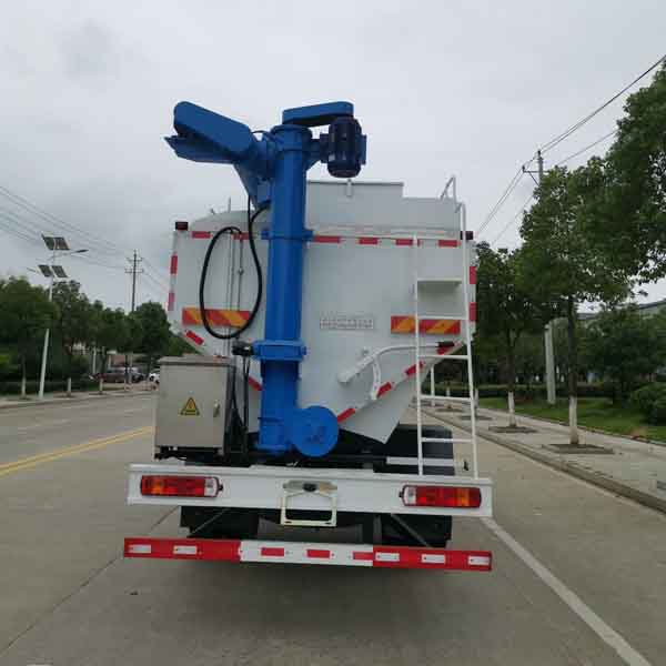 楚勝牌CSC5189ZSLCA6散裝飼料運輸車公告圖片