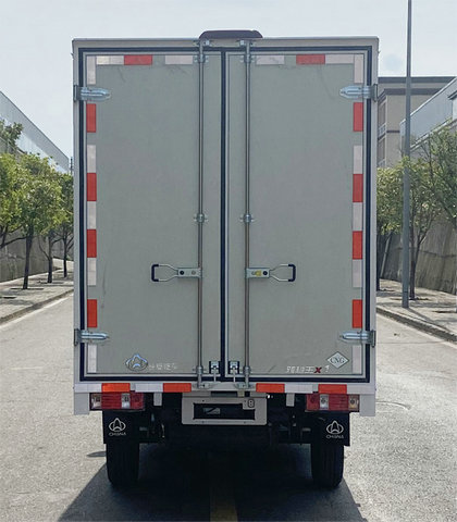 長(zhǎng)安牌SC5021XXYXDD6B1NG廂式運(yùn)輸車(chē)公告圖片