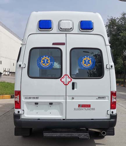 藍港牌XLG5047XJHCW6救護車公告圖片