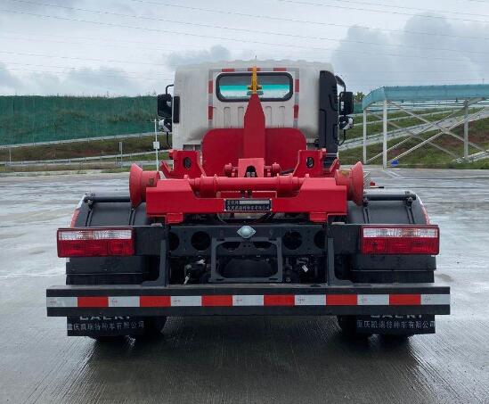 重特牌QYZ5080ZXXSHEV插電式混合動(dòng)力車廂可卸式垃圾車公告圖片