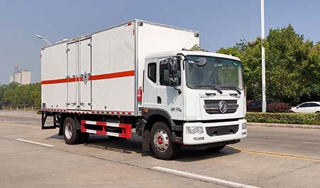 舜德牌SDS5185XDQEQ6毒性氣體廂式運(yùn)輸車公告圖片