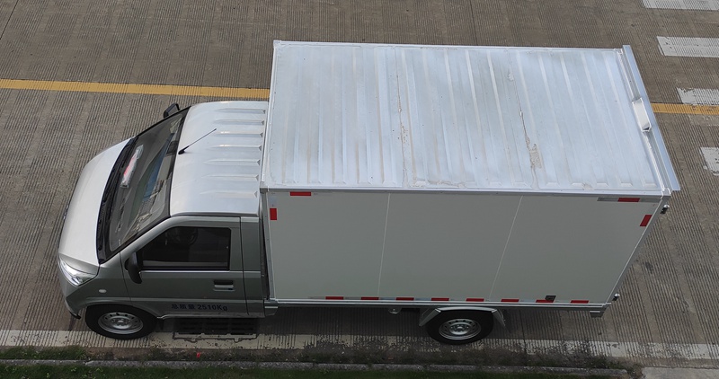 五菱牌GXA5035XXYDEV純電動(dòng)廂式運(yùn)輸車公告圖片