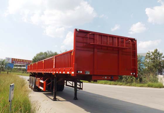 智沃牌13米33.3吨3轴自卸半挂车(LHW9400Z)