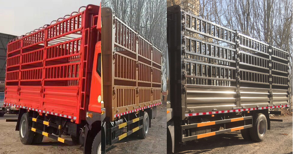 東風(fēng)牌EQ5183CCYL9BDGAC倉柵式運(yùn)輸車公告圖片