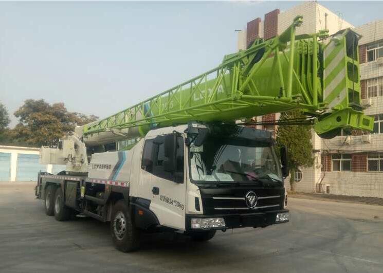 福田牌BJ5340JQZ25汽车起重机公告图片