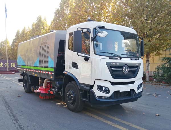 永康牌CXY5180TSLG6扫路车公告图片