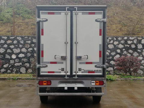 五菱牌LQG5029XLCP6冷藏車公告圖片