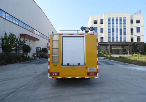 桐工牌TBJ5046XXH救險(xiǎn)車公告圖片