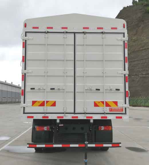 嘉龍牌DNC5180CCYGNK1-60倉(cāng)柵式運(yùn)輸車(chē)公告圖片