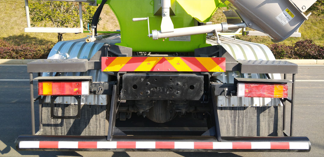 中聯(lián)牌ZLJ5318GJBEE混凝土攪拌運輸車公告圖片