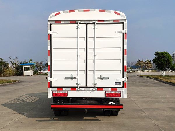 南駿牌NJA5040CCYEDF33BEV純電動(dòng)倉(cāng)柵式運(yùn)輸車公告圖片