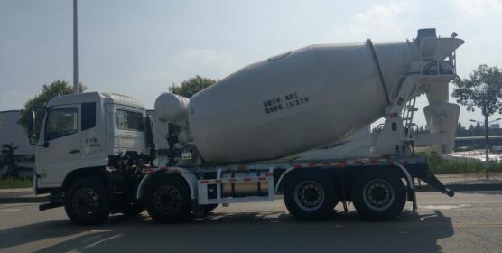 東潤牌WSH5310GJBD3混凝土攪拌運輸車公告圖片