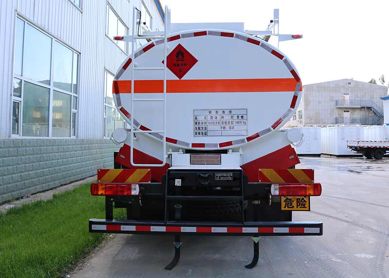 吉石牌JS5320GRY易燃液體罐式運輸車公告圖片