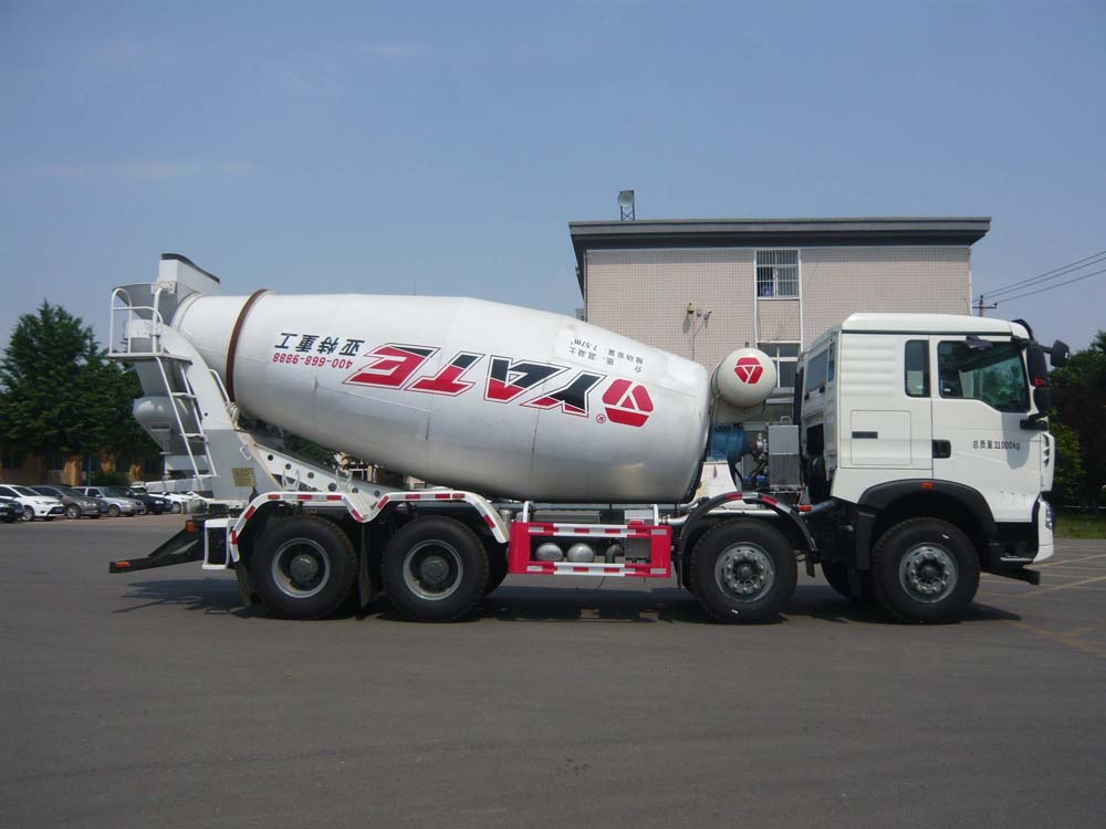 亚特重工牌TZ5317GJBZGEEA混凝土搅拌运输车公告图片