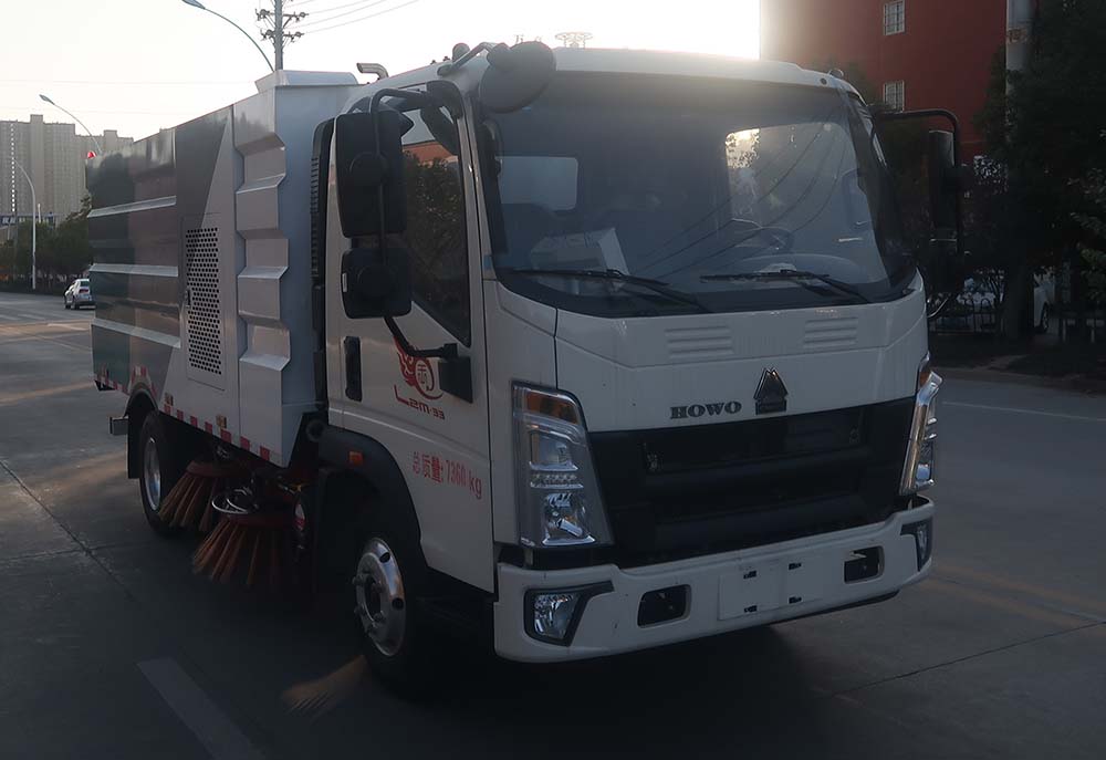 华通牌HCQ5077TSLZZ6扫路车公告图片
