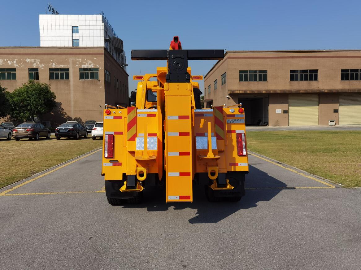 凌揚牌LYP5200TQZHL清障車公告圖片