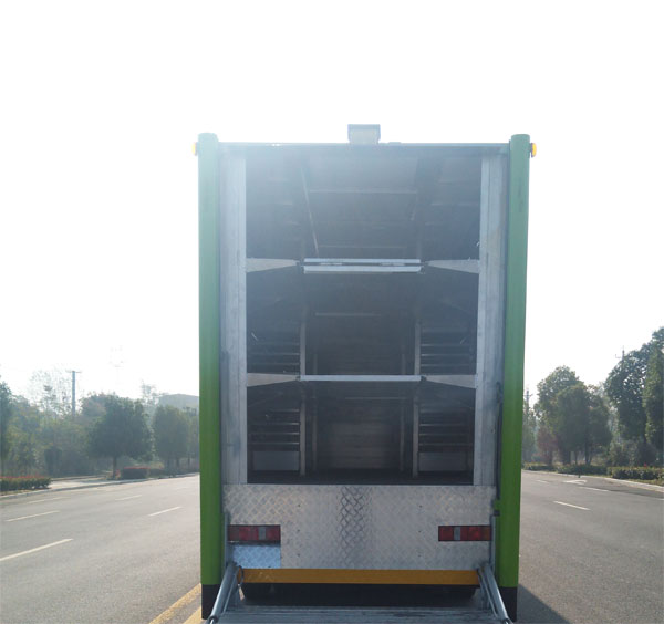 炎帝牌SZD5317CCQZ6畜禽運輸車公告圖片