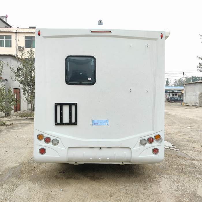 迪艾孚牌DEF5041XLJ旅居车公告图片