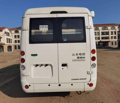 嶸野牌LRY5043XLJ旅居車(chē)公告圖片