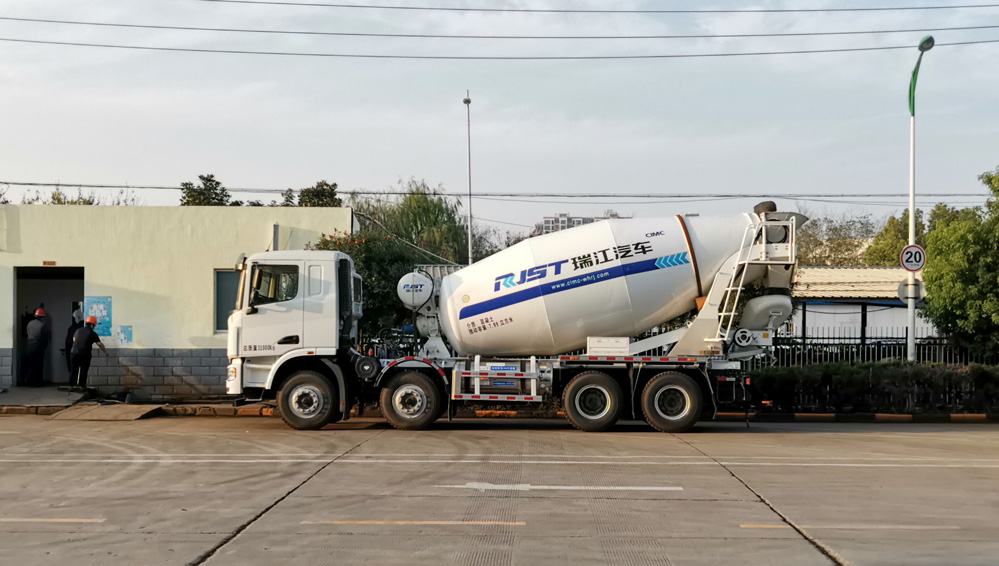 瑞江牌WL5310GJBQCCNA0混凝土攪拌運(yùn)輸車公告圖片