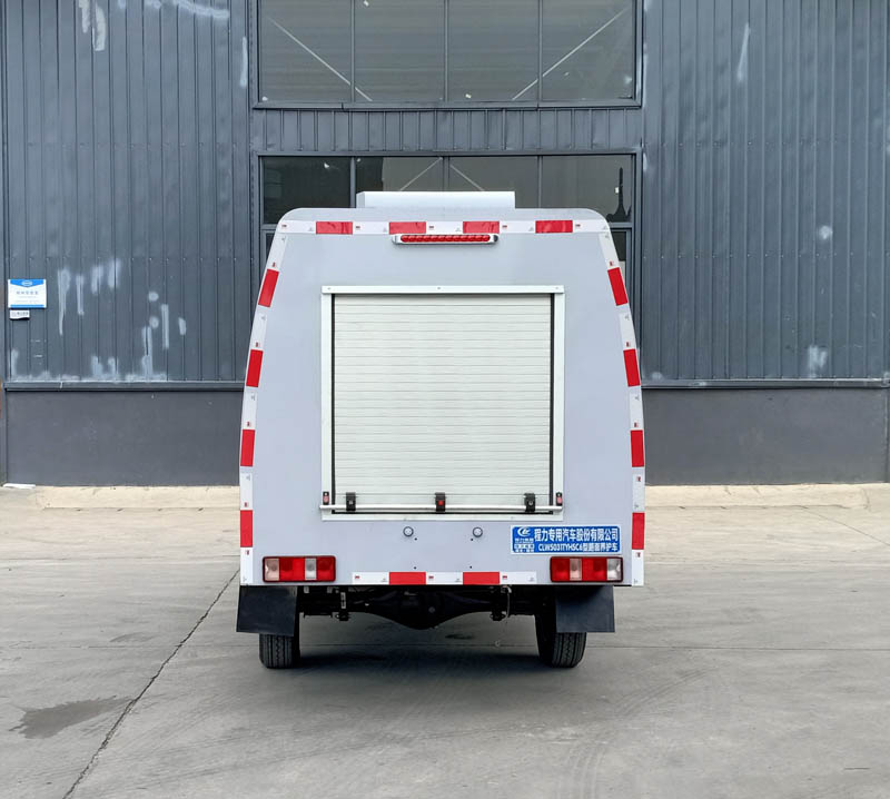 程力威牌CLW5031TYHSC6路面養(yǎng)護(hù)車(chē)公告圖片