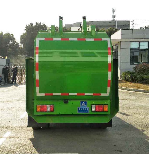 三力牌CGJ5070TCAQLE6餐廚垃圾車公告圖片