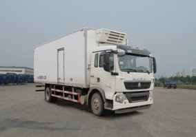 豪沃牌ZZ5167XLCK501GE1冷藏车