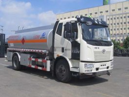 运油车
