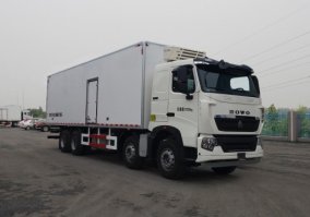 豪沃牌ZZ5317XLCV466HE1B冷藏车