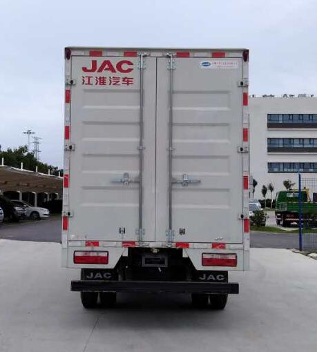 江淮牌HFC5048XXYP31K1C7S厢式运输车公告图片