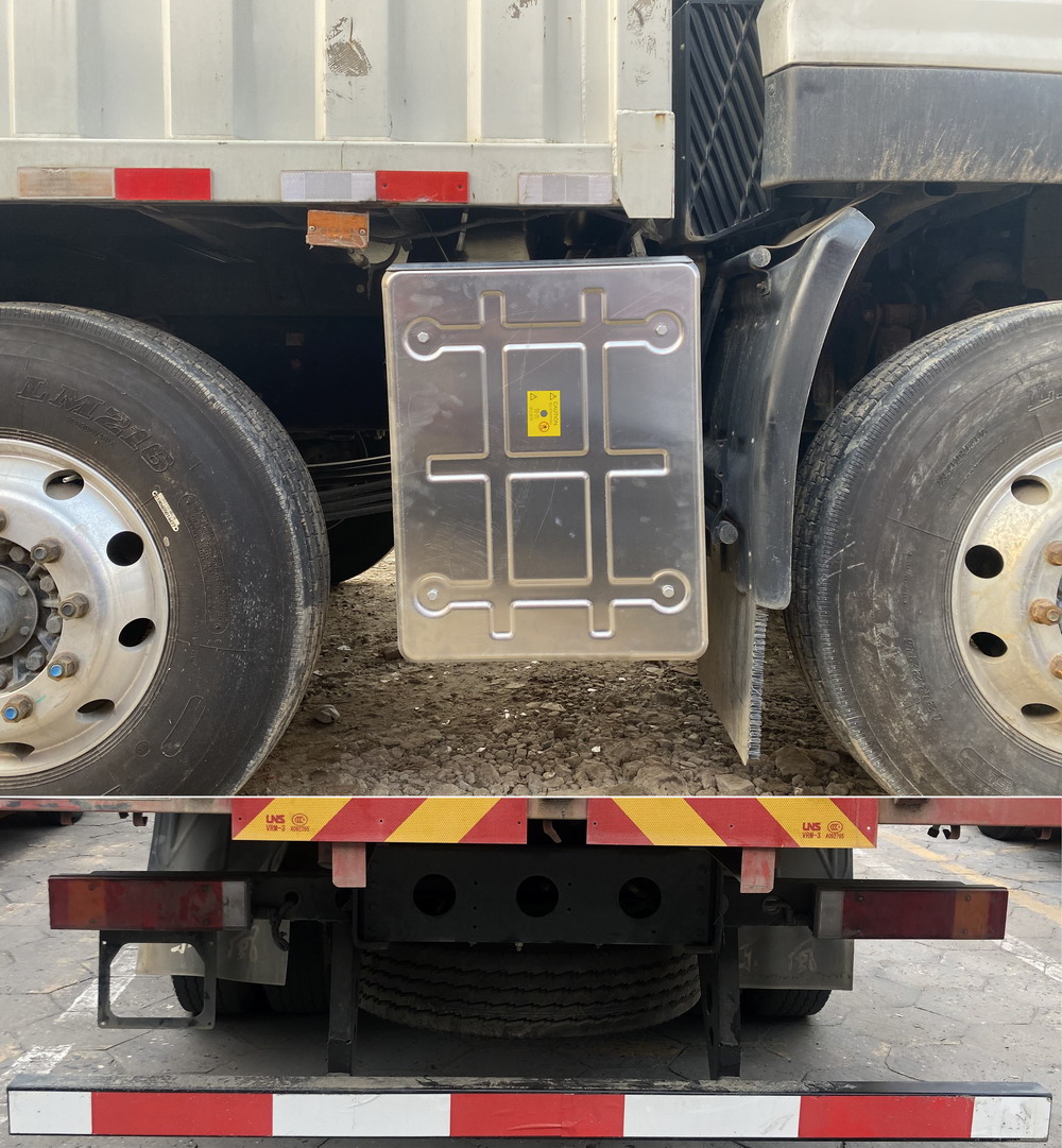 東風牌DFH5310XYKAX7翼開啟廂式車公告圖片