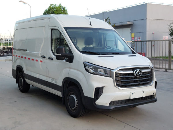 大通牌SH5042XXYJ7DB廂式運(yùn)輸車公告圖片