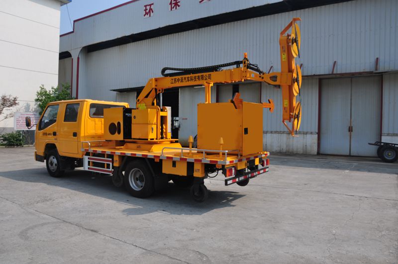 鑫意牌JZZ5061TYH6綠化綜合養(yǎng)護(hù)車公告圖片