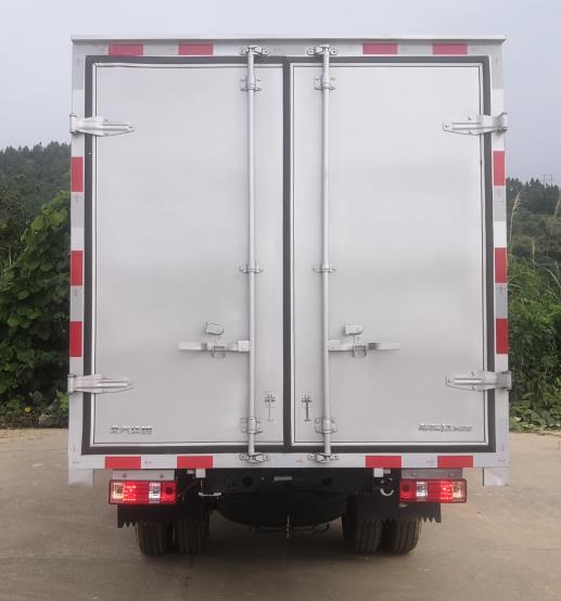 昌河牌CH5030XXYUHV21廂式運(yùn)輸車公告圖片