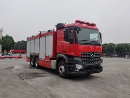 干粉消防车