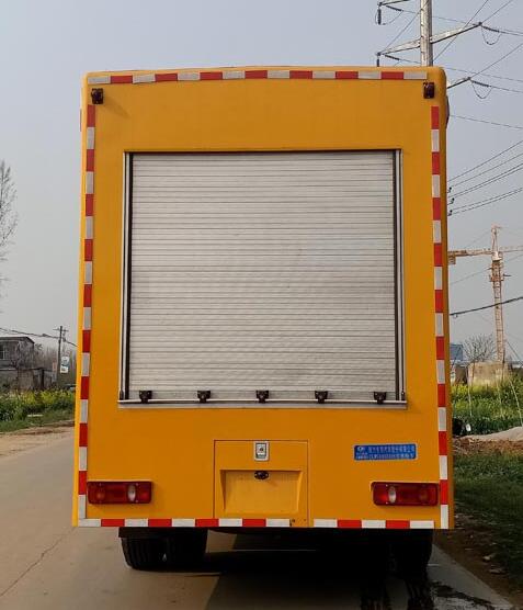 程力威牌CLW5110XXHD6救險(xiǎn)車公告圖片