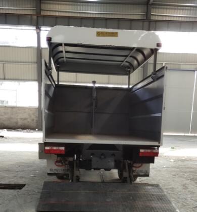 中汽力威牌HLW5041XTY6EQ密閉式桶裝垃圾車公告圖片