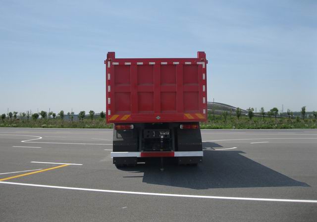 豪沃牌ZZ5317ZLJV286GF1L自卸式垃圾車公告圖片