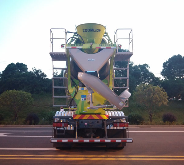 中聯(lián)牌ZLJ5312GJBA4E混凝土攪拌運(yùn)輸車公告圖片