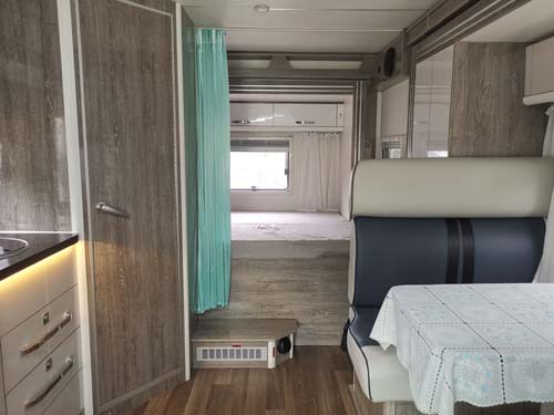 神狐牌HLQ5040XLJ61旅居車公告圖片