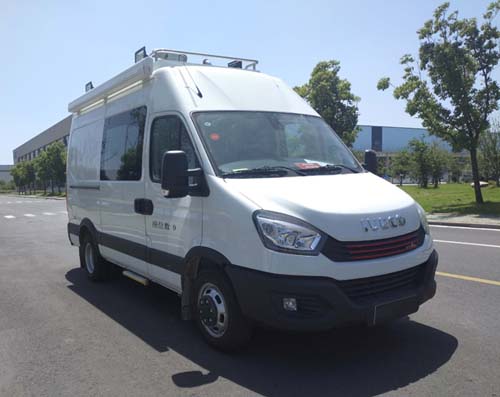 依維柯牌NJ5046XTXF3E通信車公告圖片