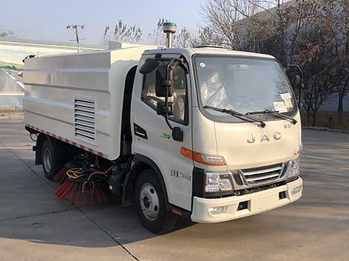赛哥尔牌QTH5072TSLA扫路车公告图片