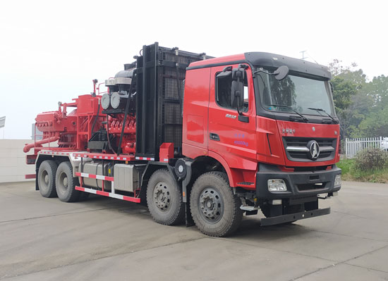 武工牌WGG5400TYLN壓裂車公告圖片