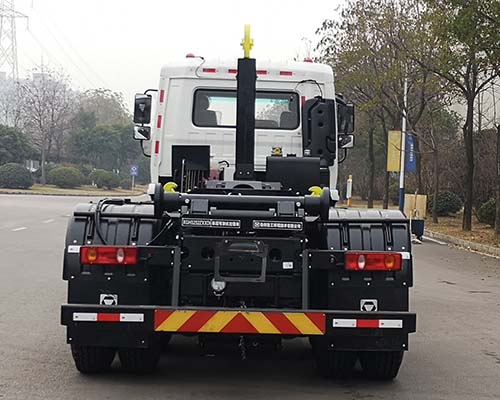 徐工牌XGH5252ZXXD6車廂可卸式垃圾車公告圖片