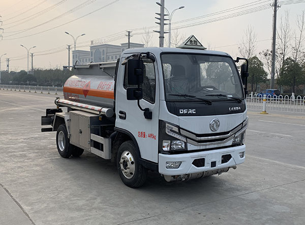 楚飞牌CLQ5041GJY6E加油车公告图片