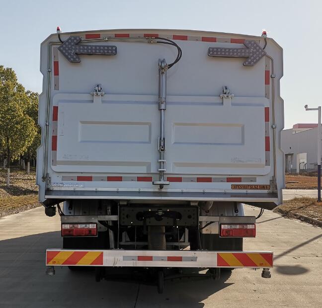 江淮牌HFC5180TSLSZ掃路車公告圖片