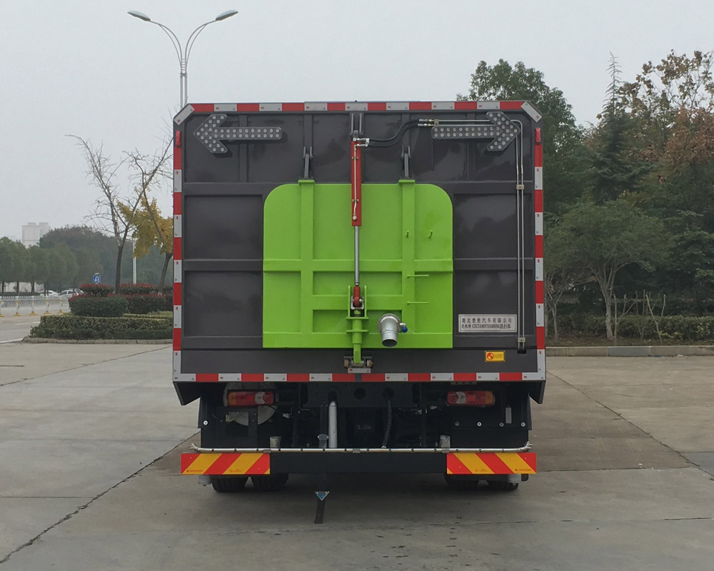 楚胜牌CSC5180TXS6DNNG洗扫车公告图片