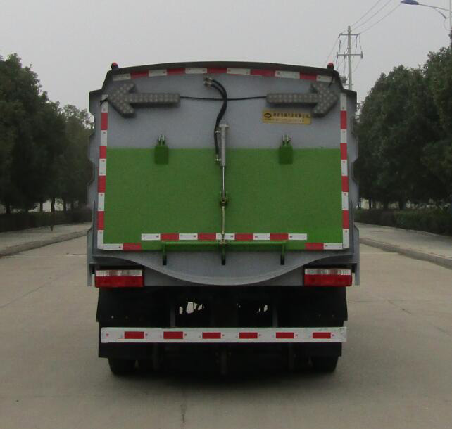 中汽力威牌HLW5120TSL6EQ扫路车公告图片