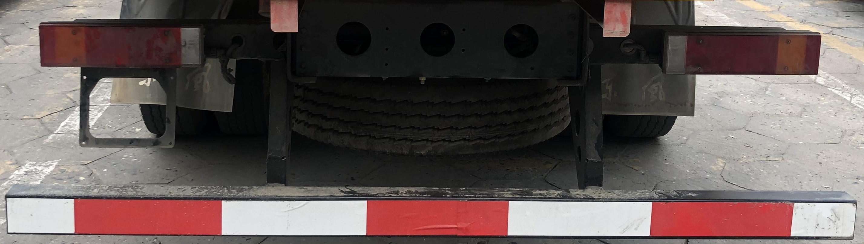 東風牌DFH5180XYKEX16翼開啟廂式車公告圖片