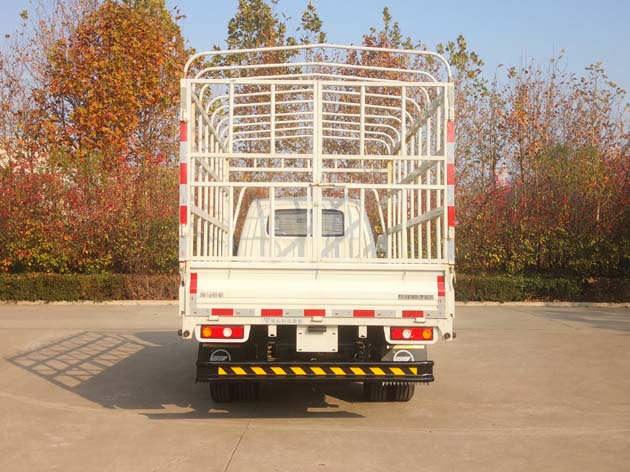 凱馬牌KMC5043CCYBEVA318X1純電動倉柵式運輸車公告圖片